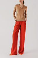 Bej V yaka yün triko kazak 28869