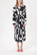 Siyah Beyaz Bol kesim gömlek elbise 94058