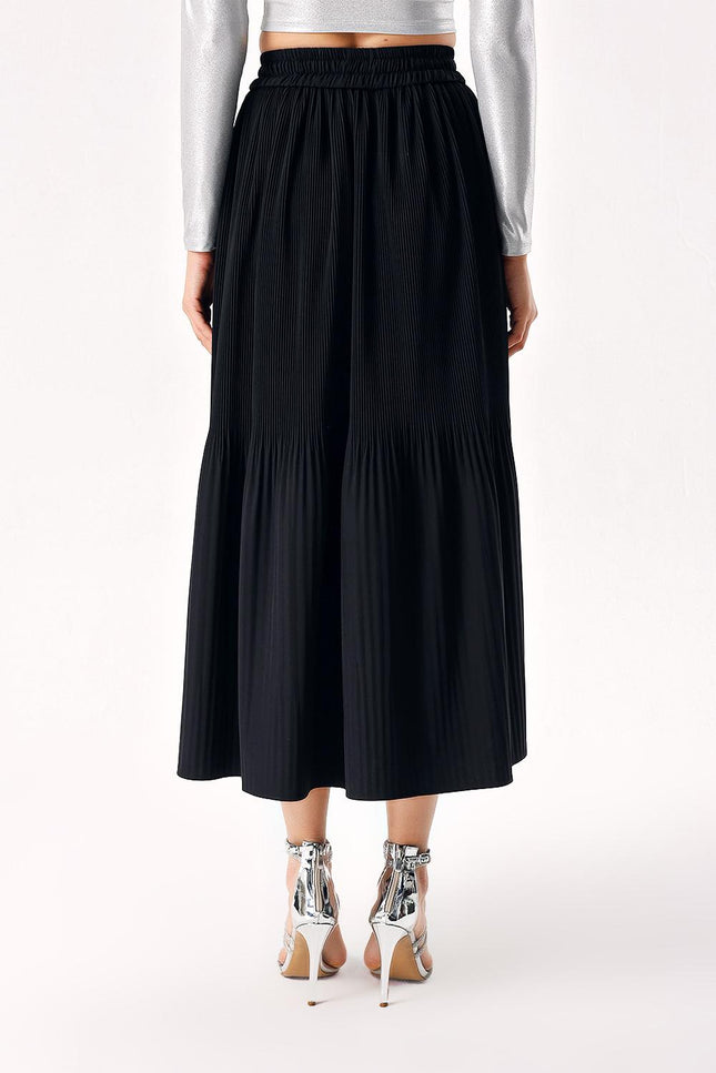 Black Pleated midi skirt 81275