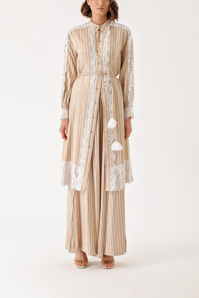 Beige Two-piece suit with lace detailed shirt and trousers 12321