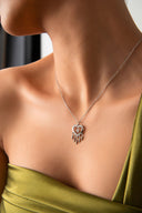 Gümüş Kalpli ve taş detaylı 925 ayar gümüş kolye 18