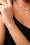 Gümüş Işıltılı ve kristal taş detaylı 925 ayar gümüş bileklik 62