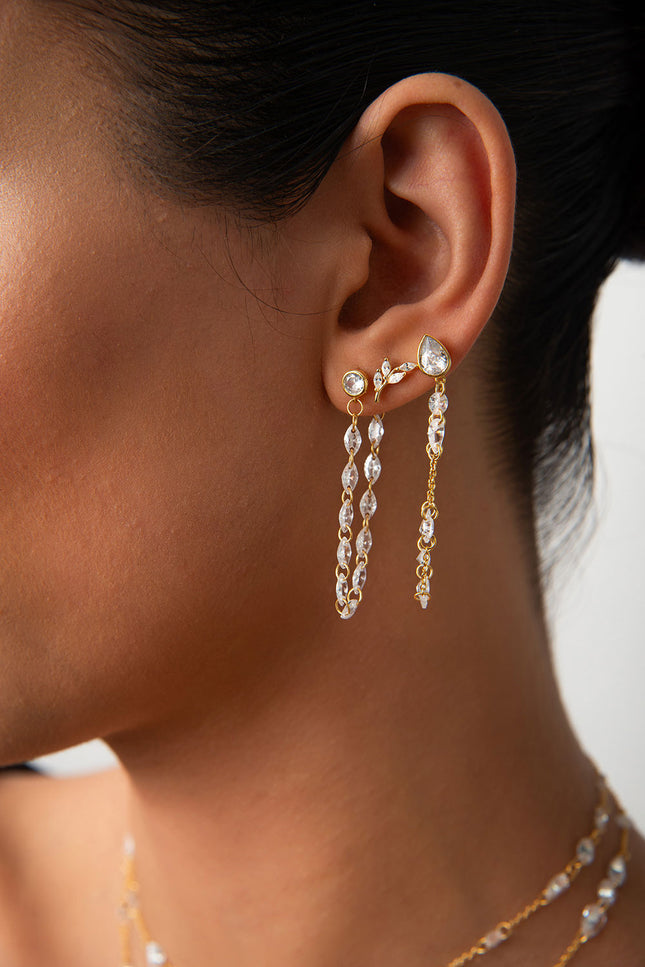 Gold 925 sterling silver sparkling stone detailed earrings 31