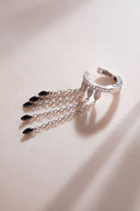 Gümüş Siyah taş zincirli ve kristal taş detaylı 925 ayar gümüş kıkırdak küpe 63