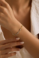 Altın Dikdörtgen halka detaylı 925 ayar gümüş bileklik 125