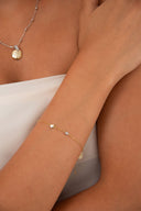 Altın Yıldız ve kristal taş detaylı 925 ayar gümüş bileklik 156