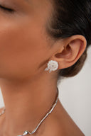 Gümüş Gül ve taş detaylı 925 ayar gümüş küpe 96