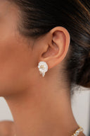 Altın Gül ve taş detaylı 925 ayar gümüş küpe 96