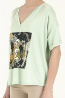 Yeşil Baskılı V yaka bluz 19583