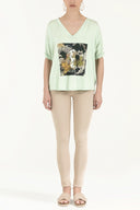 Yeşil Baskılı V yaka bluz 19583