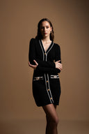 Siyah Düğme detaylı iki renkli hırka 28886