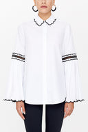 Beyaz Siyah Nakış detaylı poplın gömlek 10692