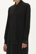 Siyah Yakası fiyonklu krep mini elbise 91355