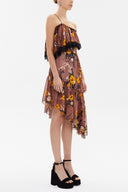 Gül Kemerli ve dantelli straplez midi elbise 92315