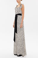 Bej Siyah Puantiyeli Omuzları bagcıklı kuşaklı uzun elbise 93259