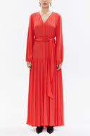 Kırmızı V yaka kemerli uzun elbise 93341