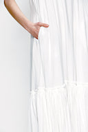 Beyaz Eteği büzgülü kolsuz elbise 93745