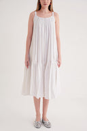 Beyaz kolsuz dantel detaylı vual elbise 94351