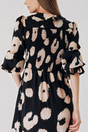 Siyah Somon Kolları ve yakası fırfır detaylı uzun elbise 94413