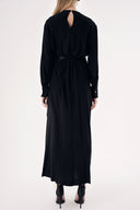 Siyah Kruvaze detaylı yırtmaçlı midi boy elbise 94448