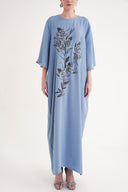 Mavi Nakış detaylı bol kesim uzun elbise 94648