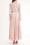 Bej Vücuda oturan plise detaylı uzun elbise 94704