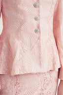 Pembe Vücuda oturan ceket ve yüksel bel etekli takım 12372