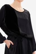 Siyah Belden büzgülü midi elbise 93080