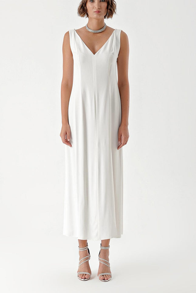 Beyaz Kolsuz V yaka yırtmaçalı elbise 94217