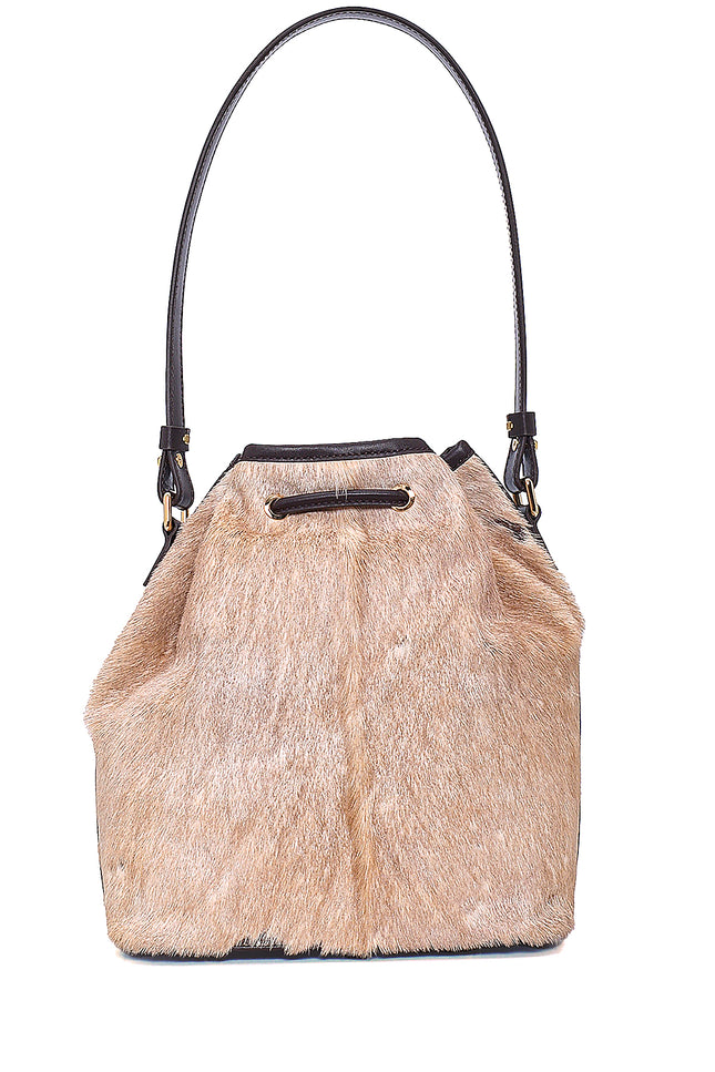 Beige leather and shearling-trimmed bucket bag 23020